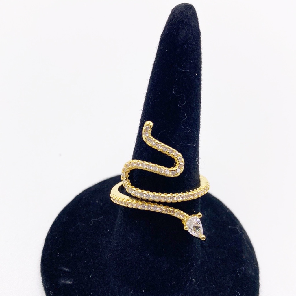 Snake Winding Ring 14k Gold Plated Swarovski Crystal Accented 30$